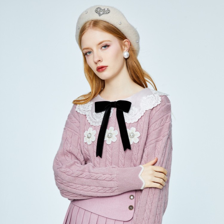 【千颂妮专属】AIVEI立体花朵绣花领长袖针织毛衣打底P0560222