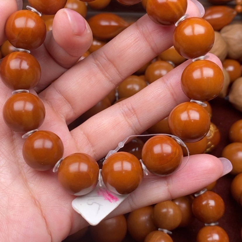 【闪购商品】橄榄核核雕倾*_