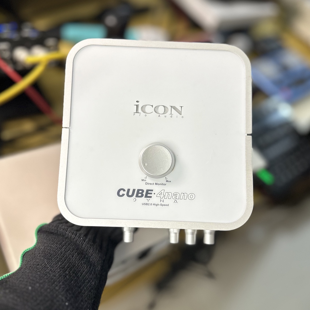 二手艾肯 icon 4nano第五代 DYNA 电脑声卡套装