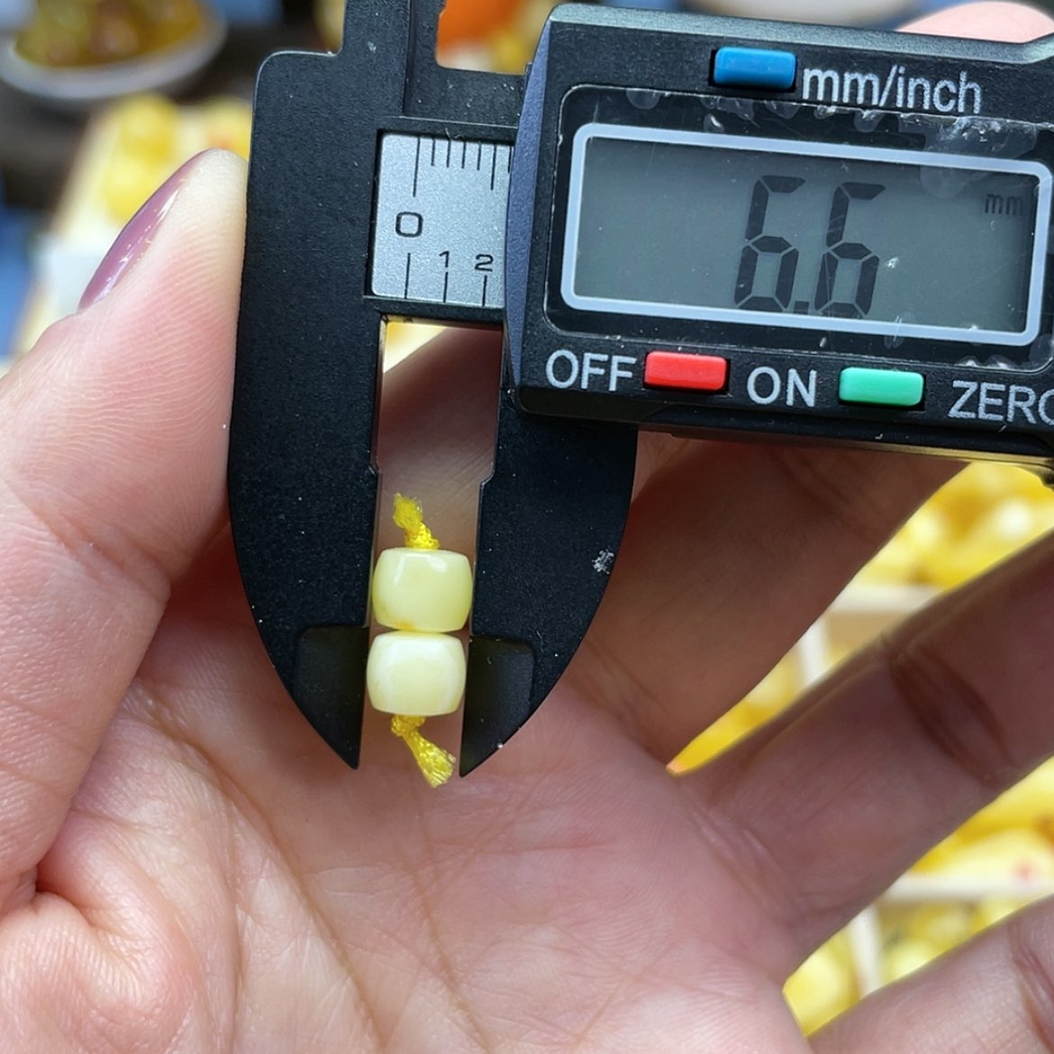 【闪购商品】琥珀裸石未镶嵌
