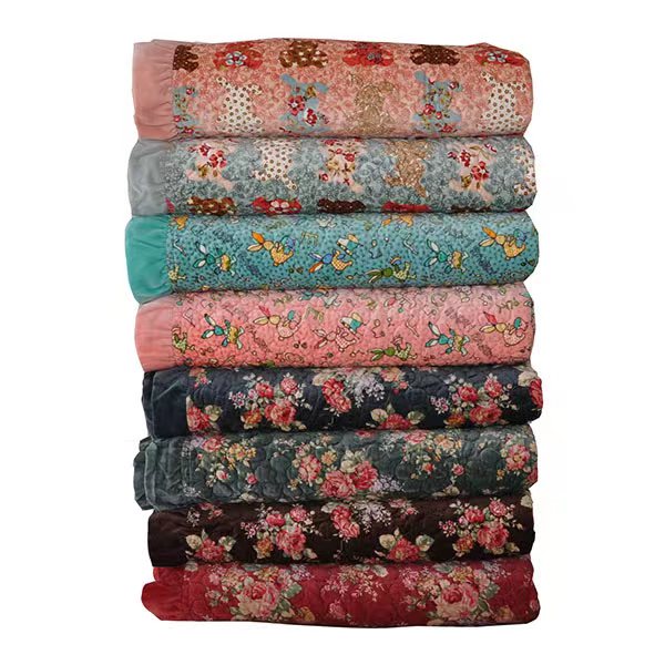 韩国冬季短毛绒印花毯子绗缝水洗夹棉菲边直边绒毯春秋毛毯休闲毯