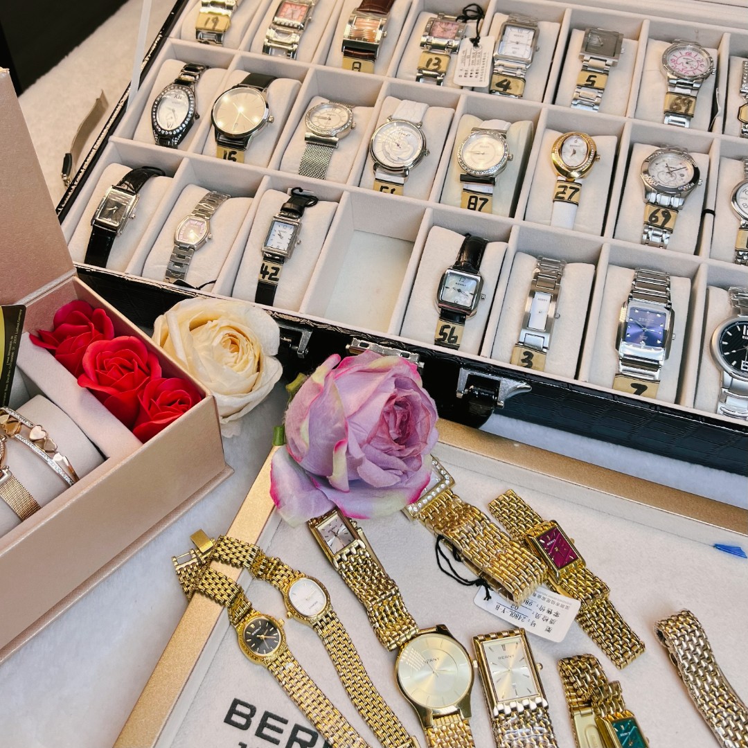 BERNY/伯尼石英轻奢中古女款防水时尚休闲百搭气质法式女士腕表