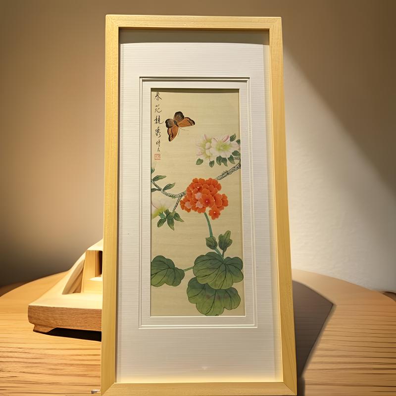 工笔重彩画 绢本 装饰 实木框 春苑镜秀 