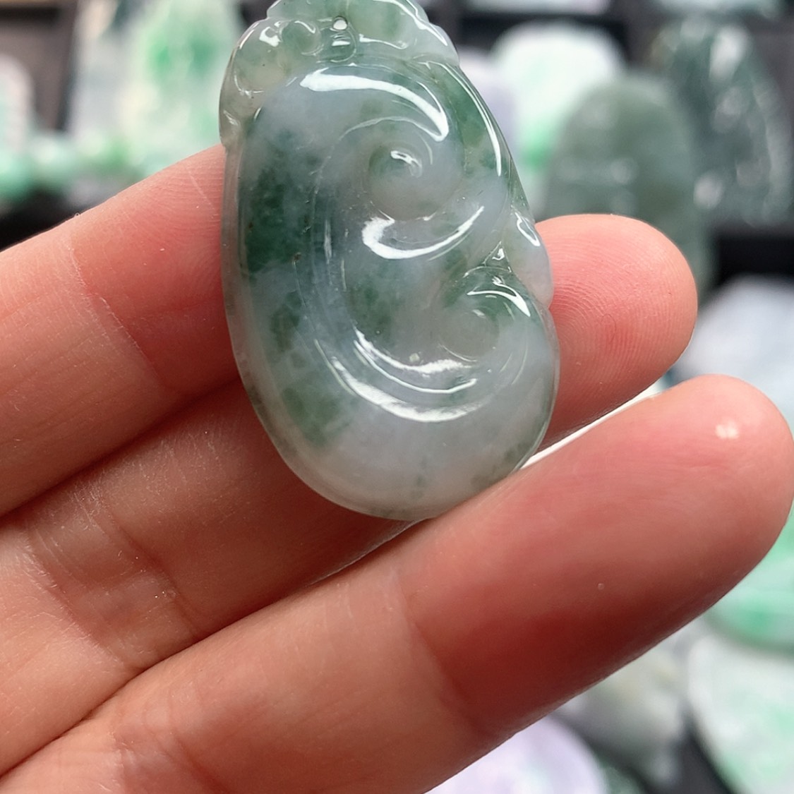 【闪购商品】翡翠颈饰未镶嵌