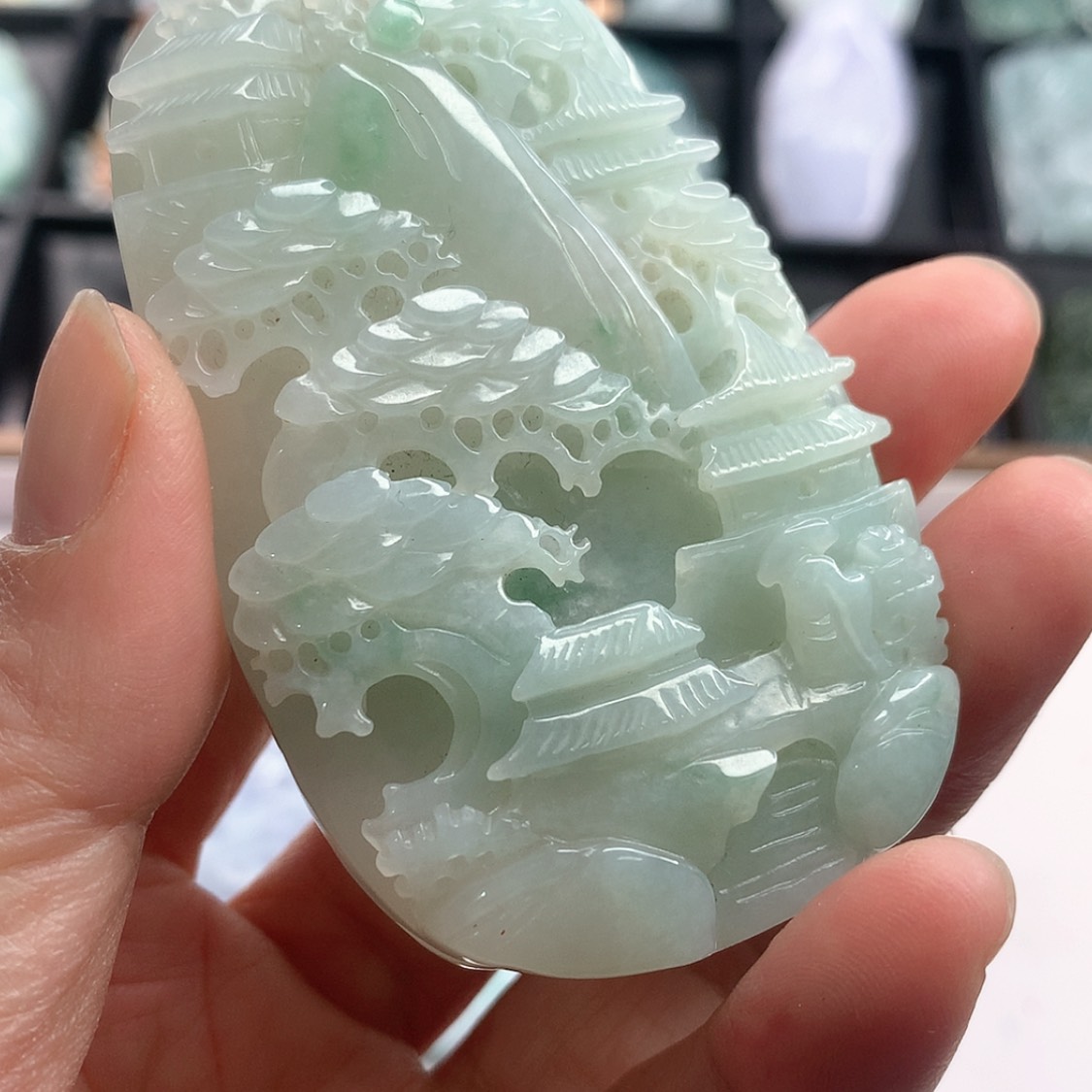 【闪购商品】翡翠颈饰未镶嵌生*