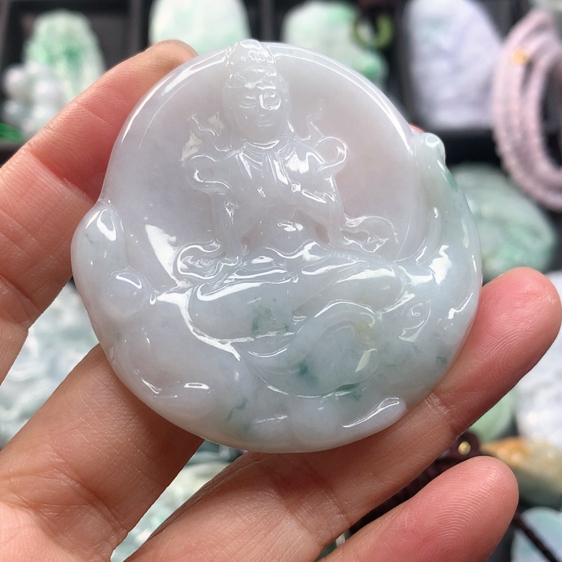 【闪购商品】翡翠颈饰未镶嵌Q*