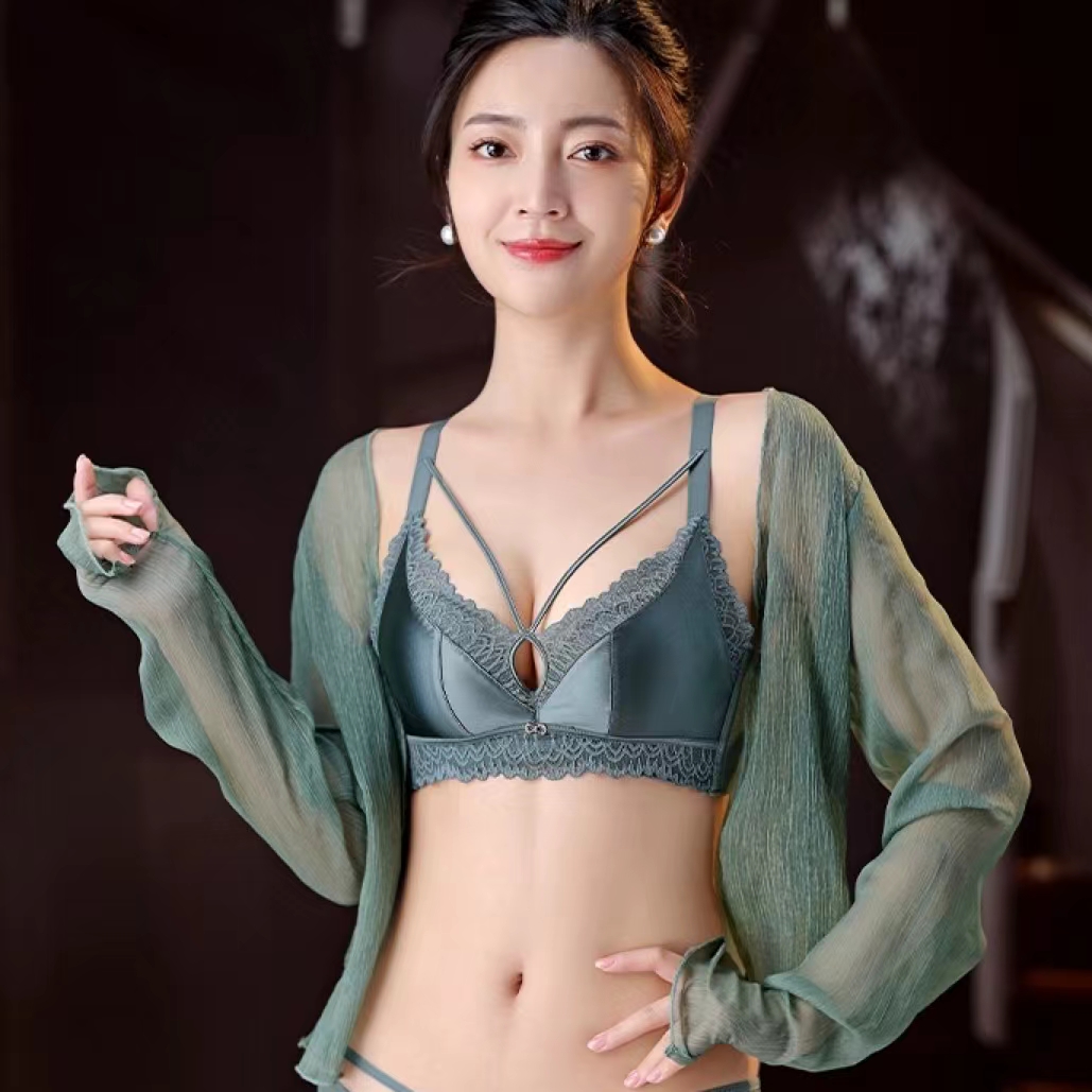 【莫娜小姐】8824轻奢美背缎面聚拢调整型舒适性感女士透气内衣。