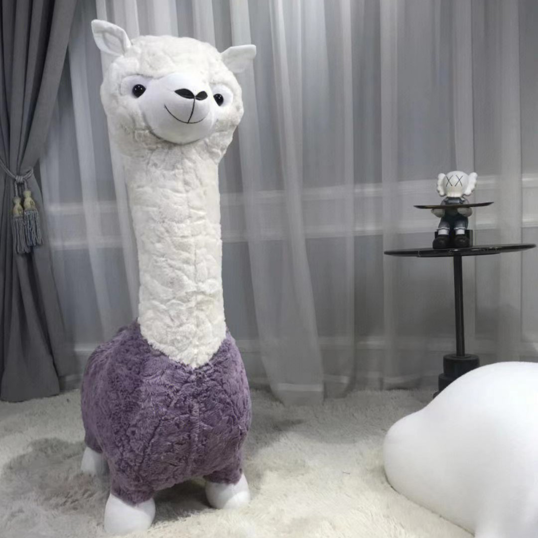 羊驼精美居家好物羊驼椅羊驼坐凳客厅创意毛绒长颈