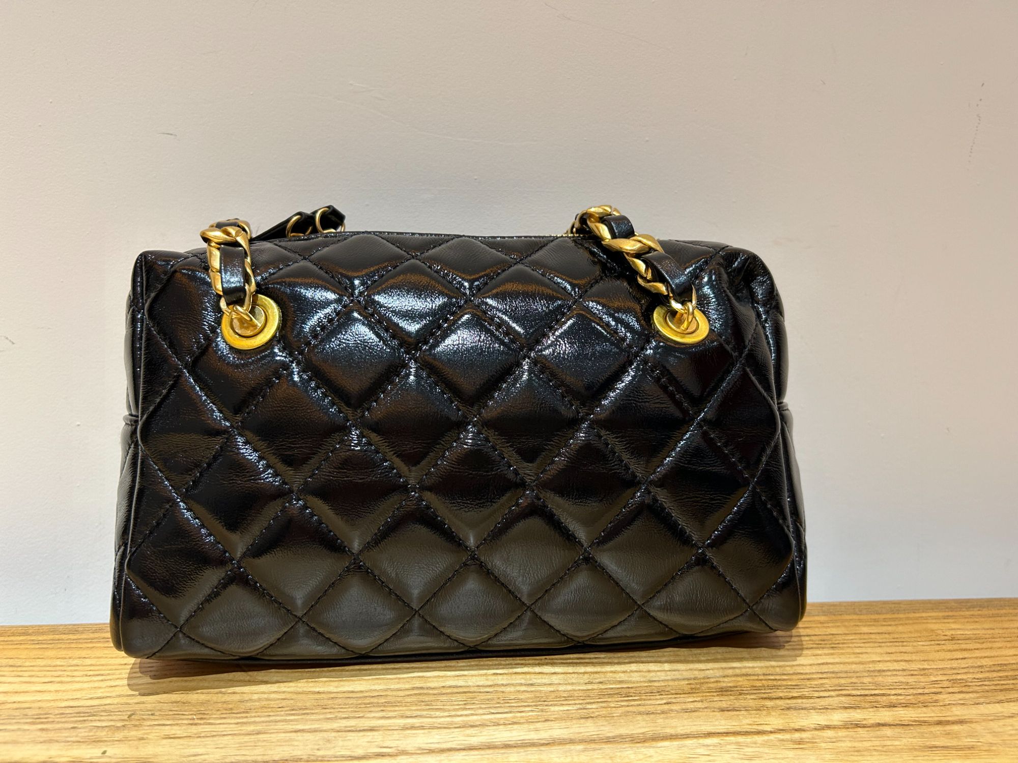 HIRMRIS手工真皮包550687-黑  中旅游