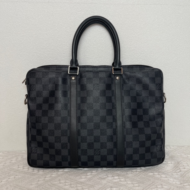 95新 LouisVuitton/路易威登 3832/男士时尚黑棋盘格手提公文包