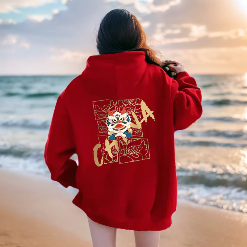 冬季新款红色龙年战袍加绒宽松连帽贺岁卫衣休闲百搭醒狮印花上衣