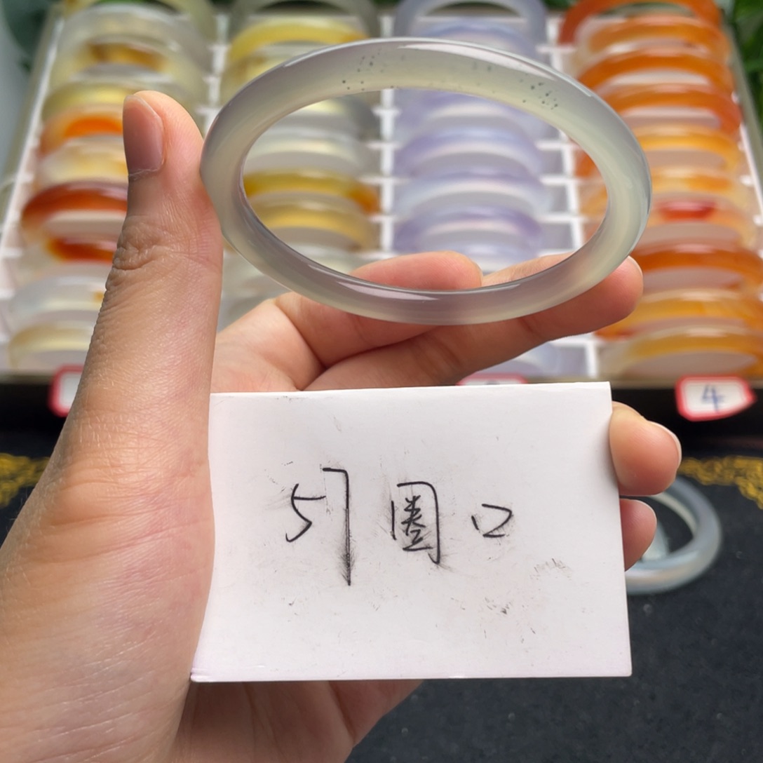 玛瑙/玉髓手镯未镶嵌43