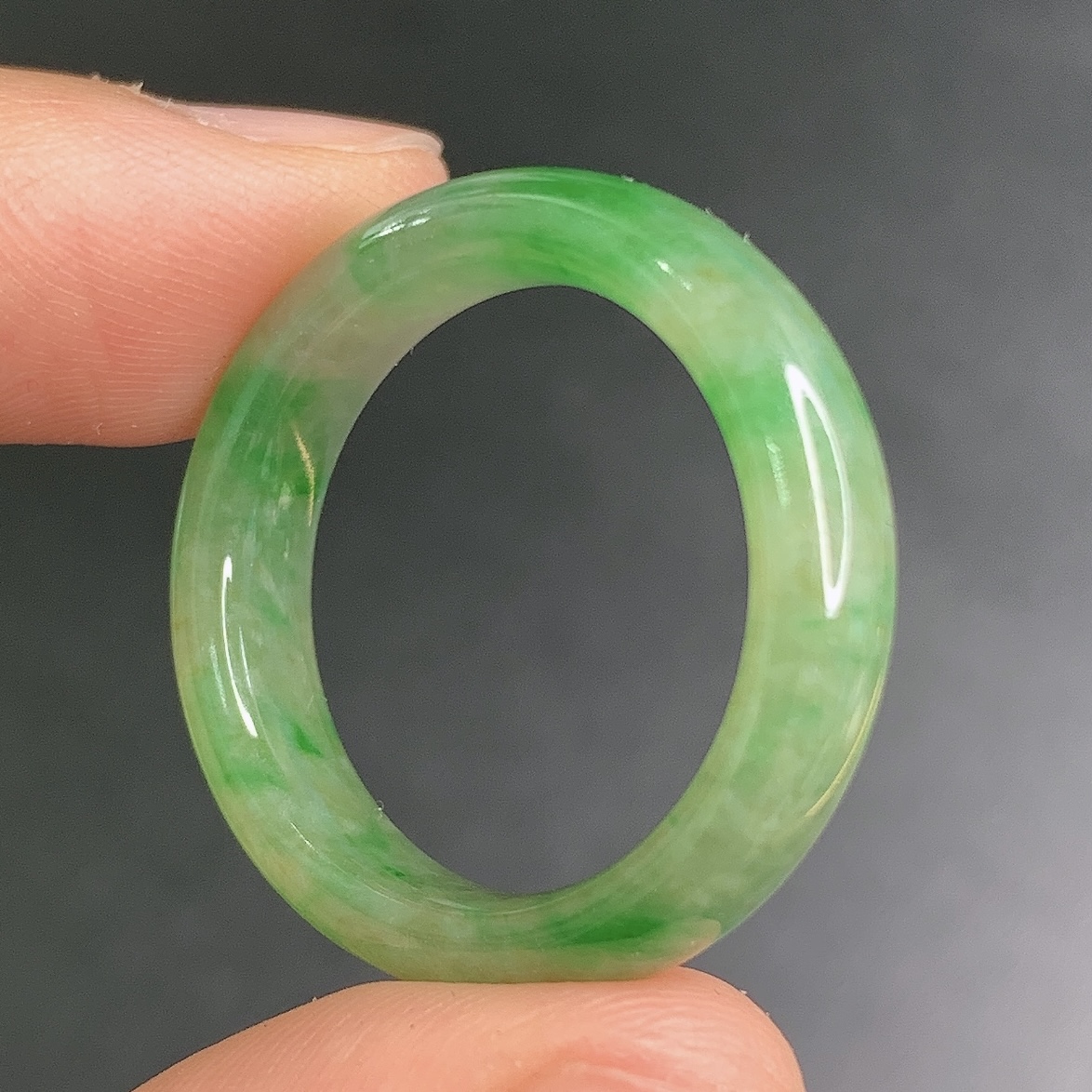 18号圈口缅甸天然A货翡翠黄绿戒指 内径/宽/厚18.6-5.1-3.6mm