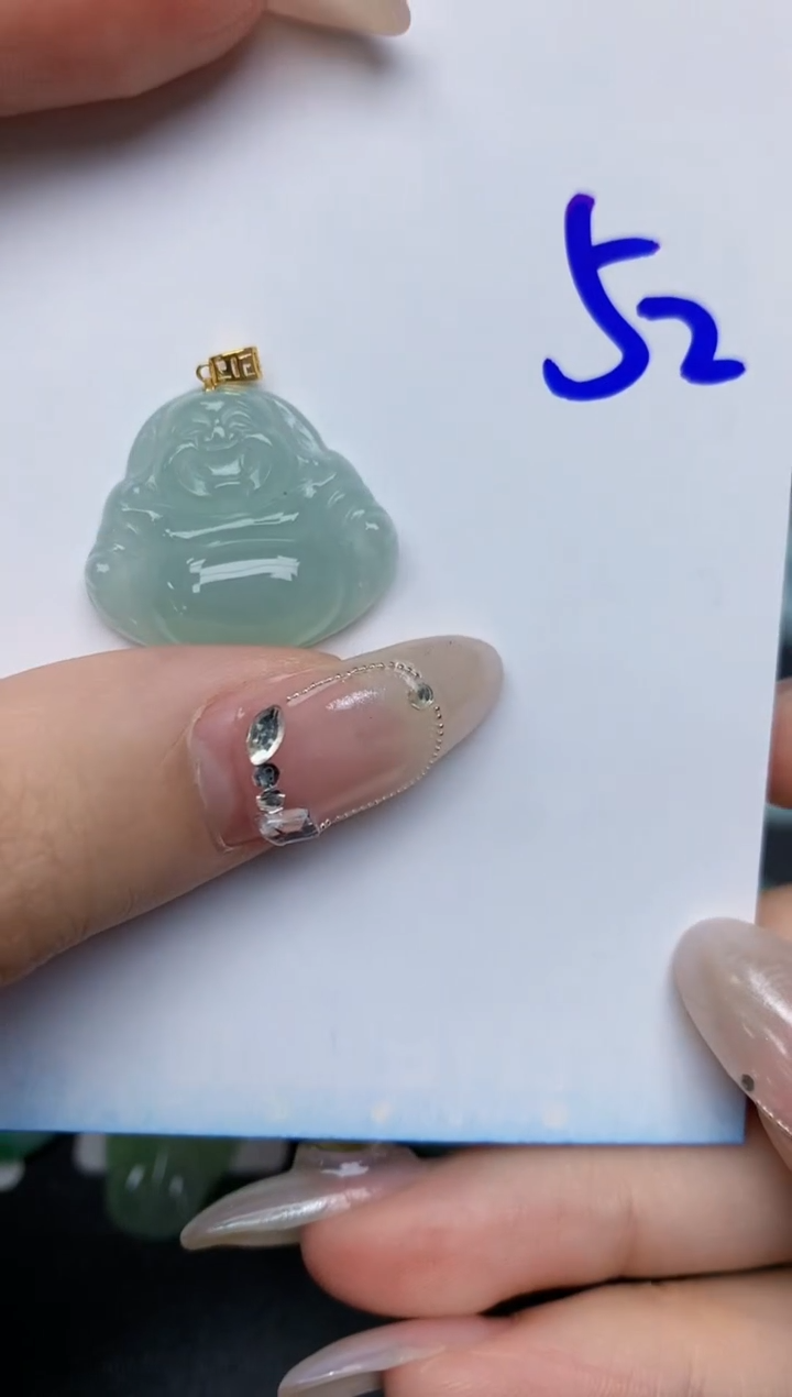 【闪购商品】翡翠颈饰18K金镶嵌52
