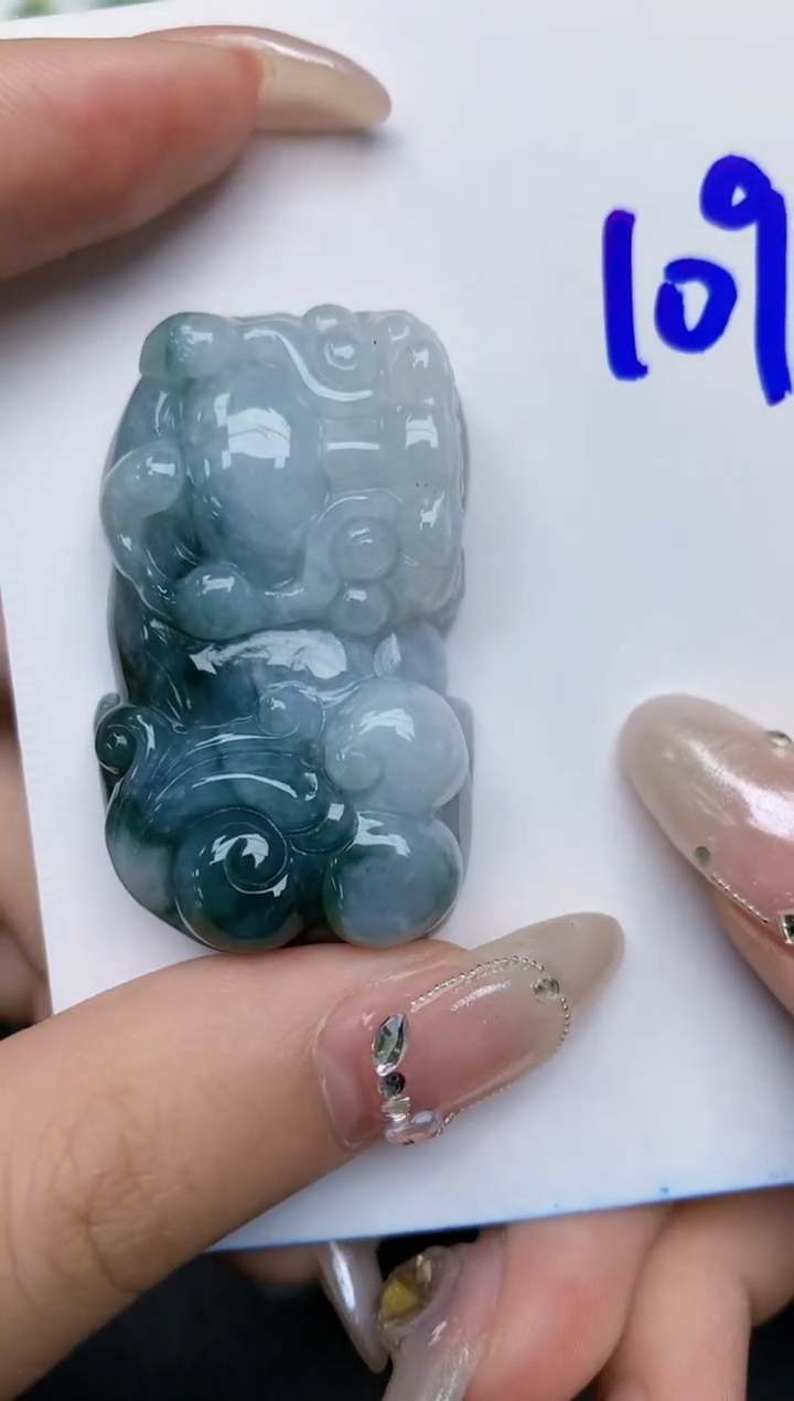 【闪购商品】翡翠颈饰未镶嵌109