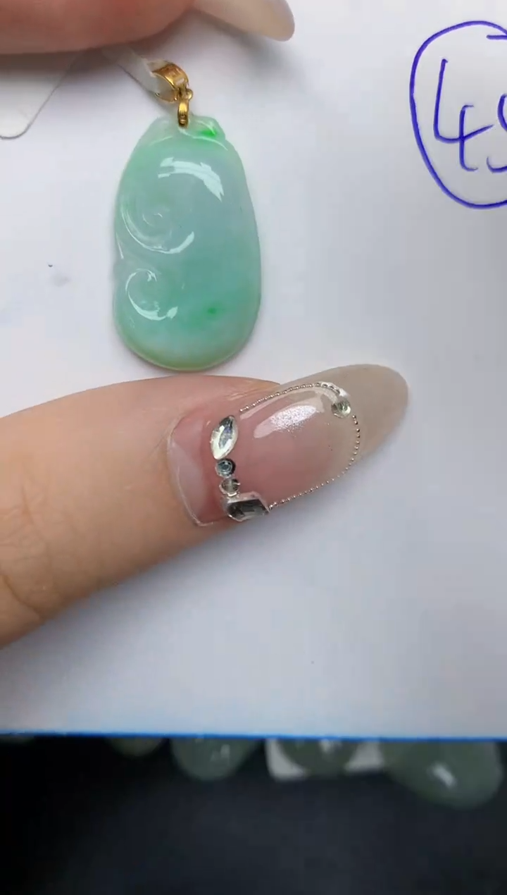 【闪购商品】翡翠颈饰18K金镶嵌45