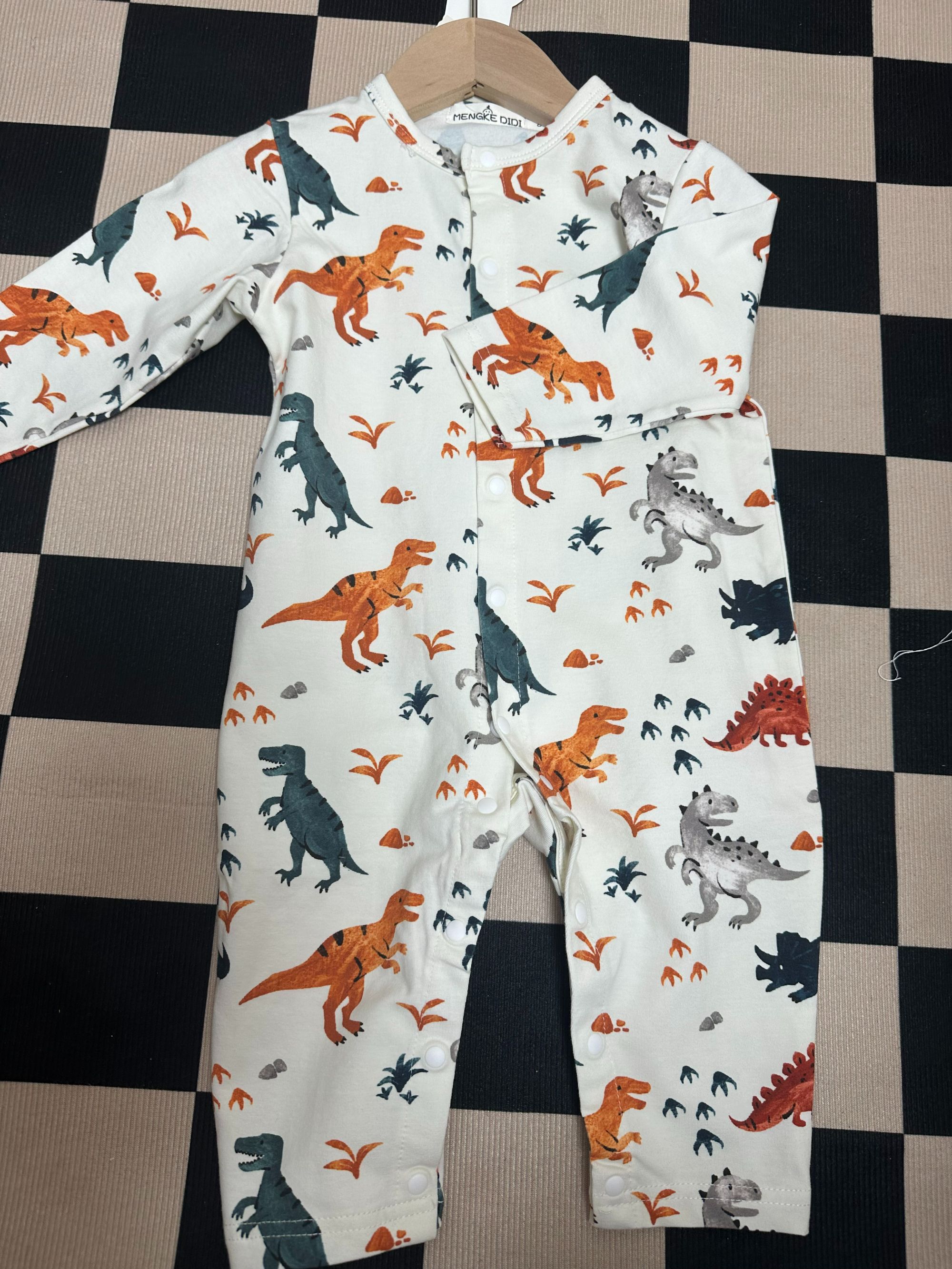 小马满印中开连体衣