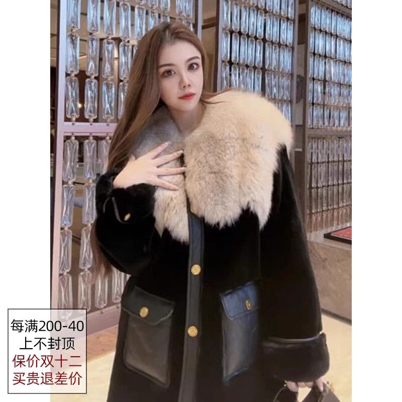 新款2024年皮毛一体女机车中长款外套仿狐狸毛领仿绵羊皮冬季外套