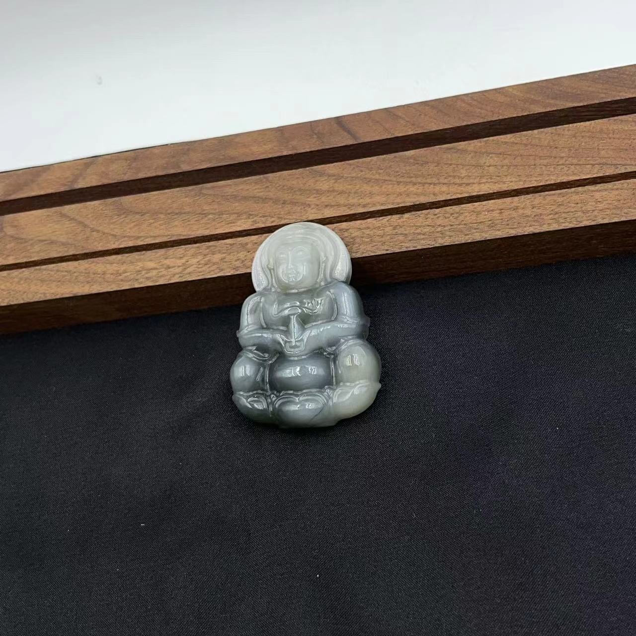 天然新疆和田玉冰烟紫观音吊坠 H531—多样性发