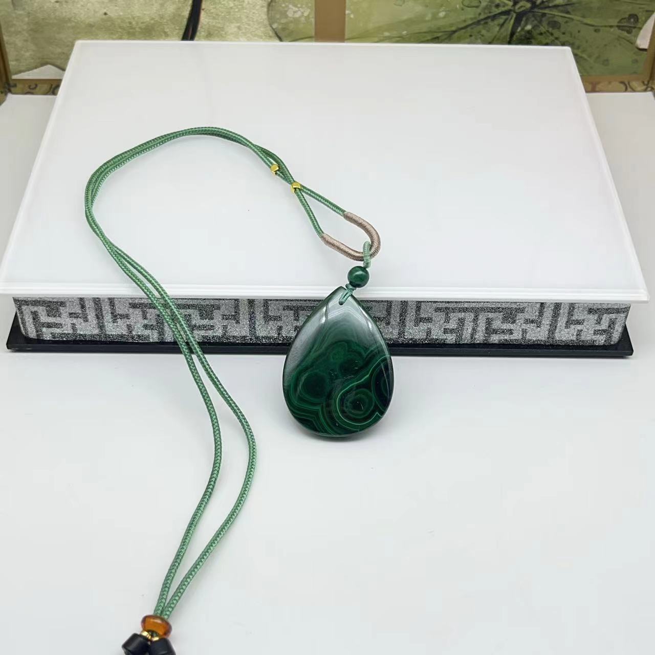 天然孔雀石水滴吊坠 K065—多样性发