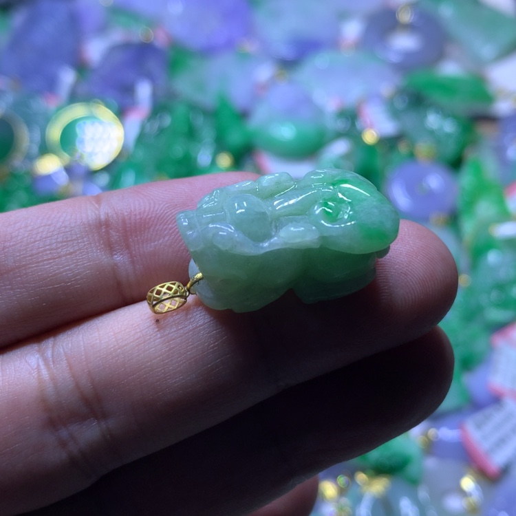 【闪购商品】定制翡翠未镶嵌