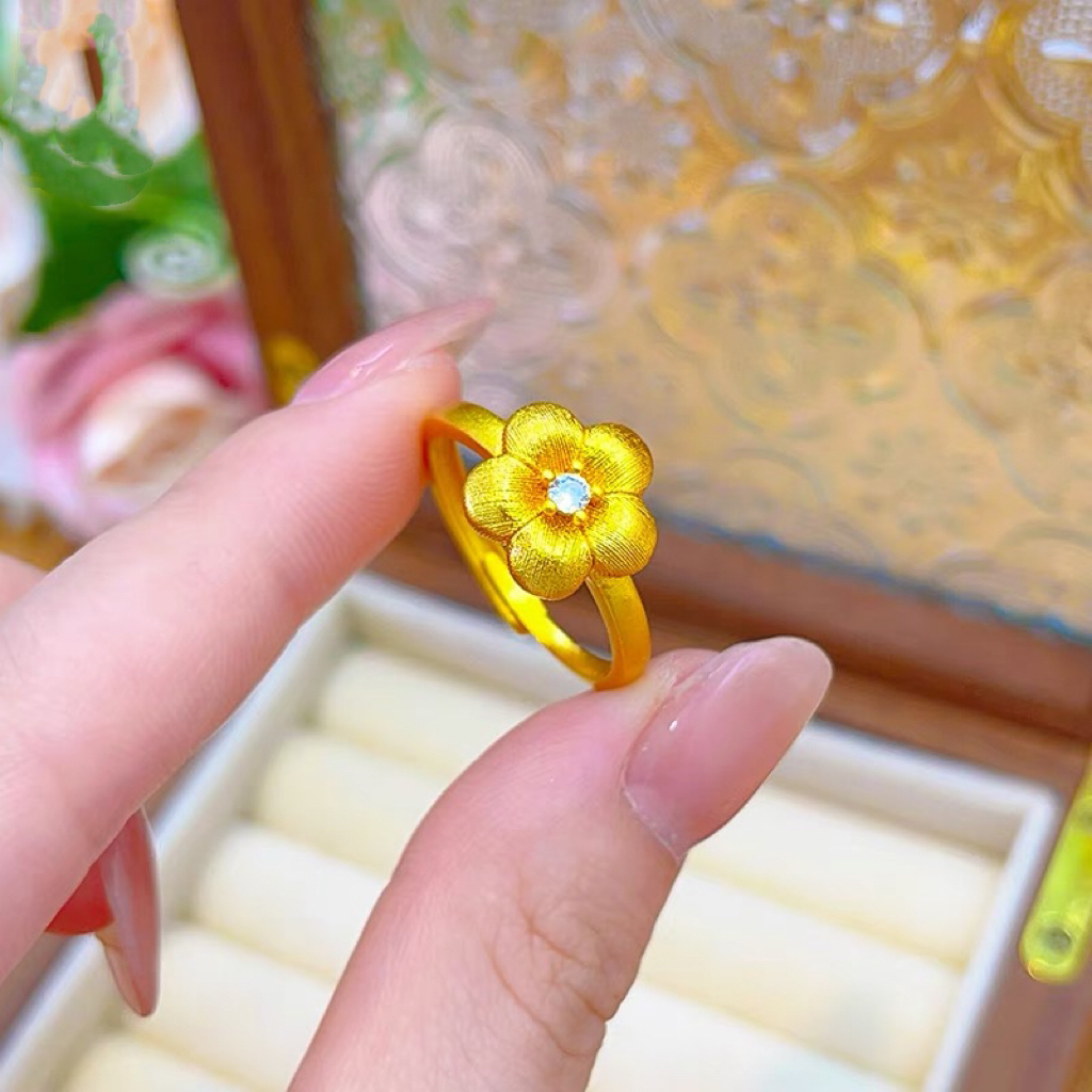 合金戒指 金色拉丝小花戒指微镶开口可调节时尚气质百搭女款