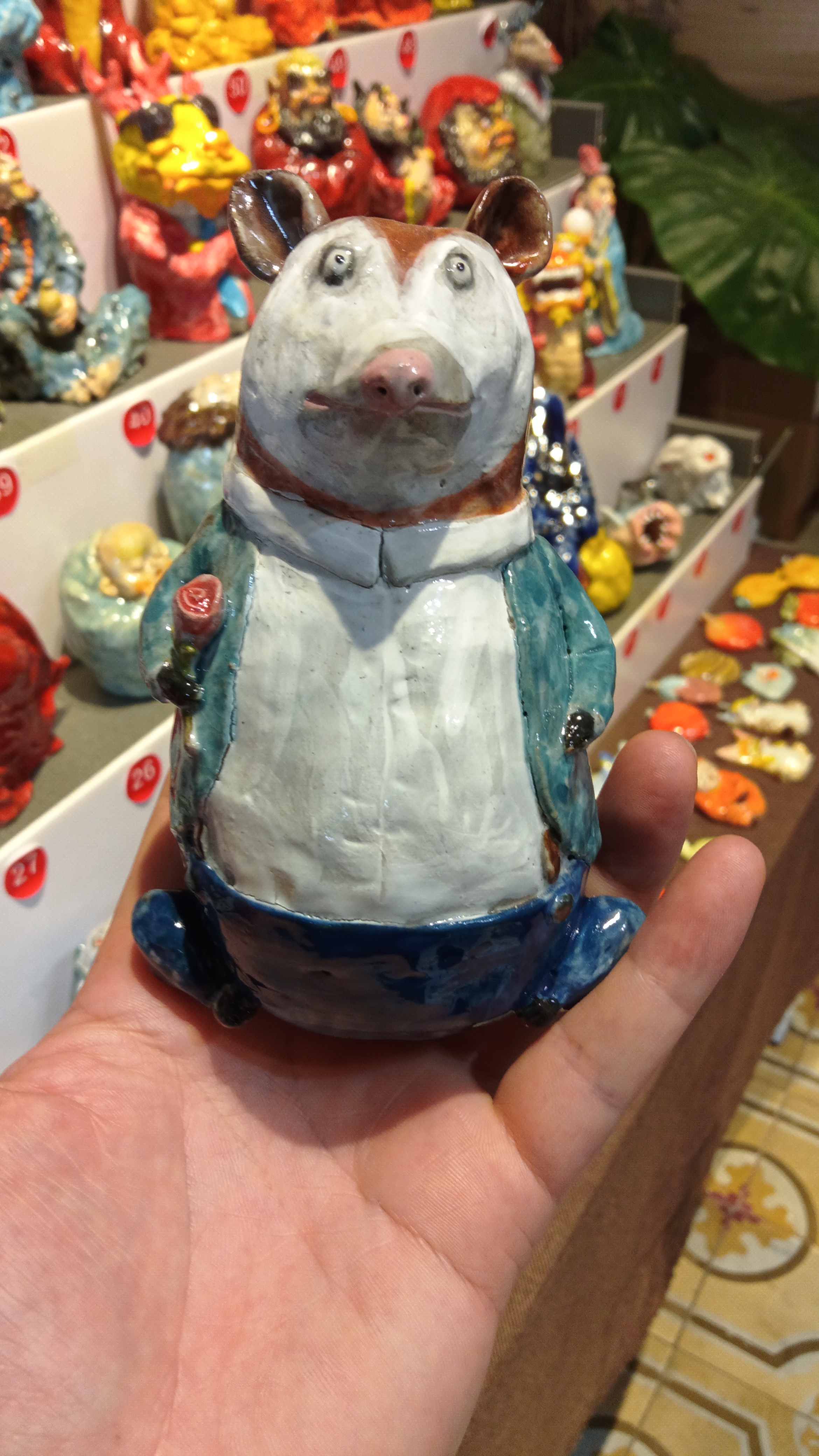 可爱陶瓷手绘小熊摆件