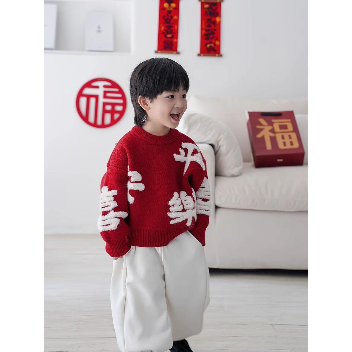 男童毛衣2024新款秋冬韩版套头上衣洋气女宝宝红色加厚圆领针织衫