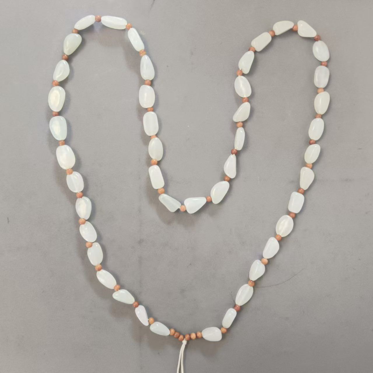 新疆和田玉白玉随形项链多样性发一条