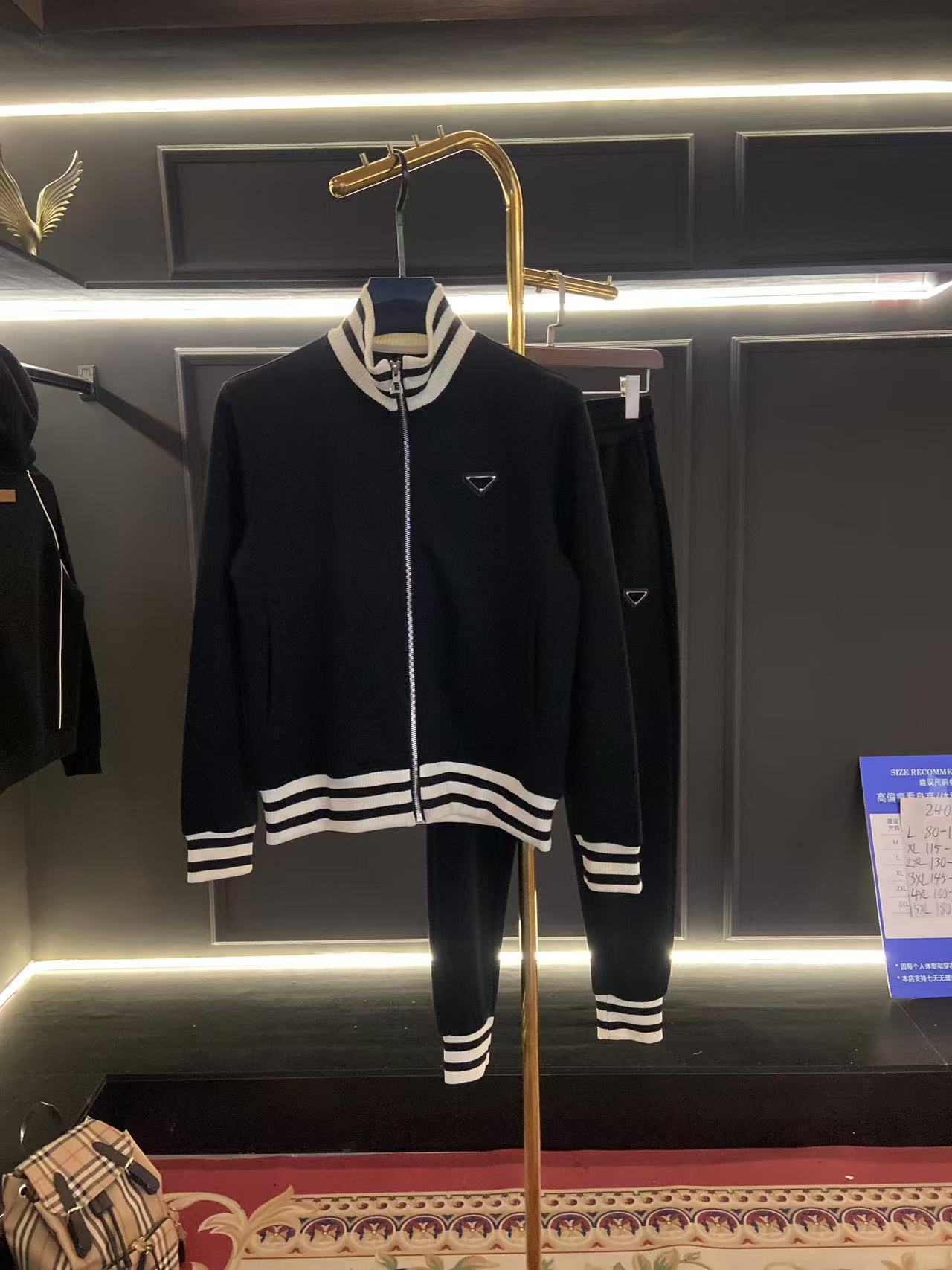 升级版香港潮牌欧洲站男女同款休闲套装880611