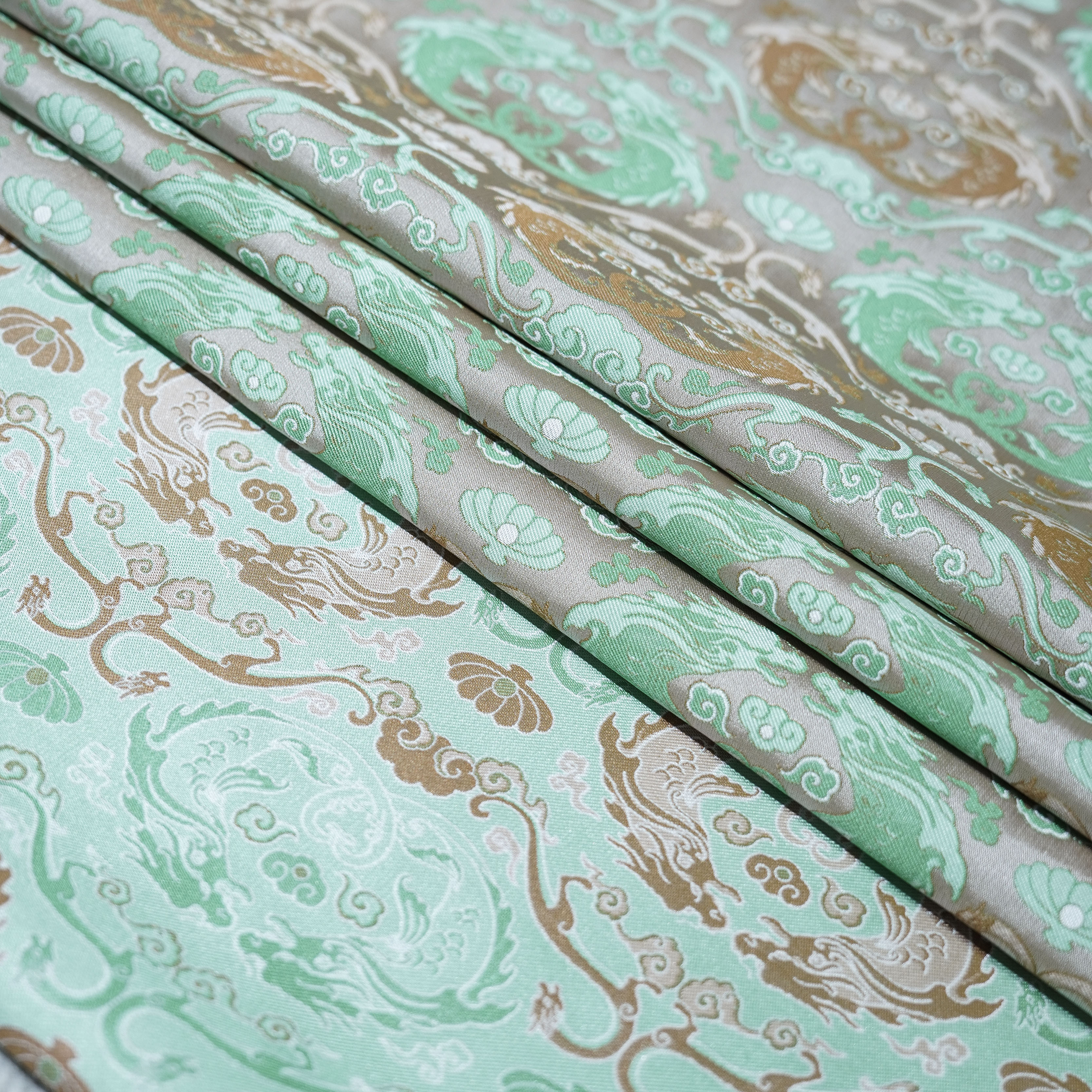 （鲤鱼化龙）钱小萍宋锦桑蚕丝面料（面料一经裁剪不退换）