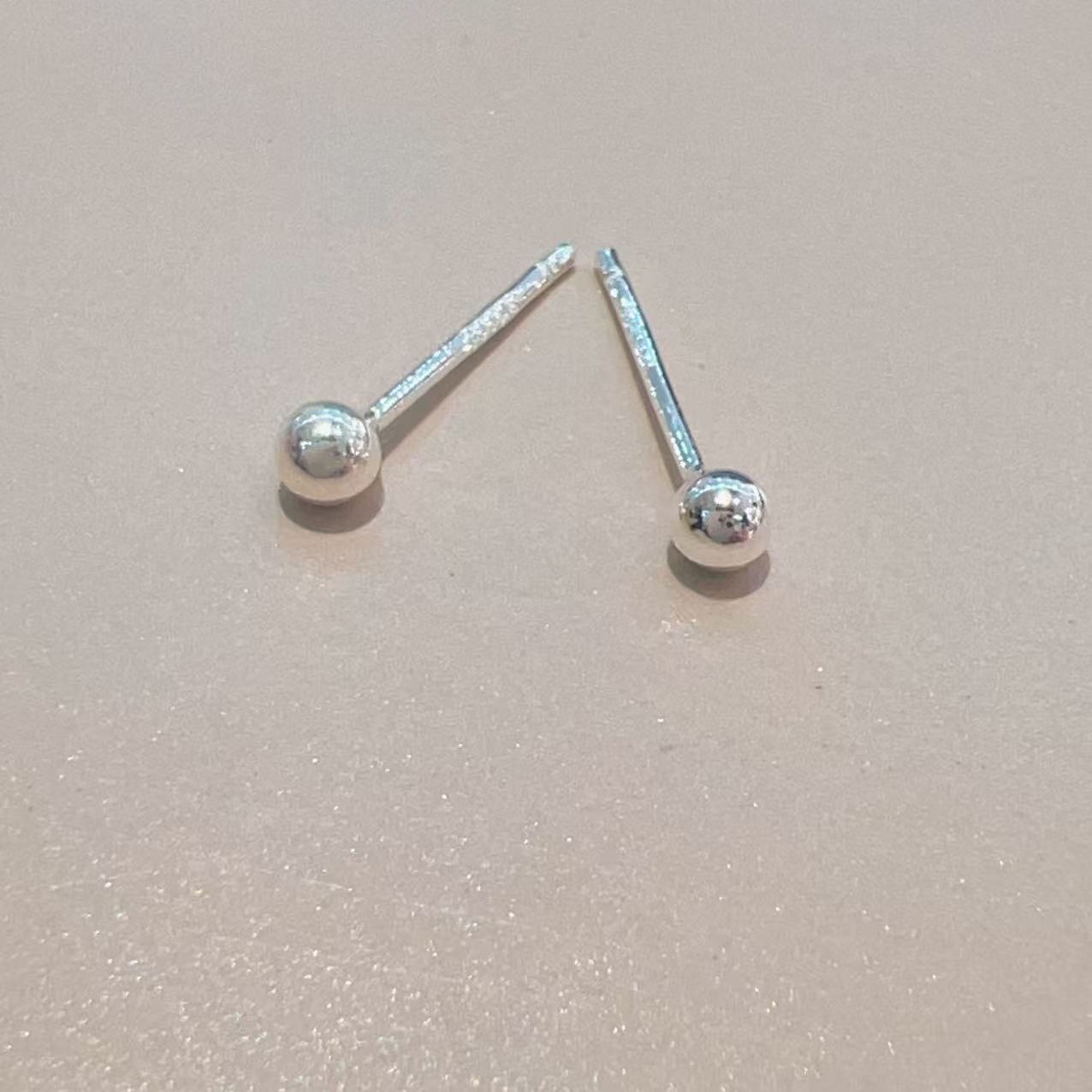 足银银制品 足银光珠耳钉时尚经典款