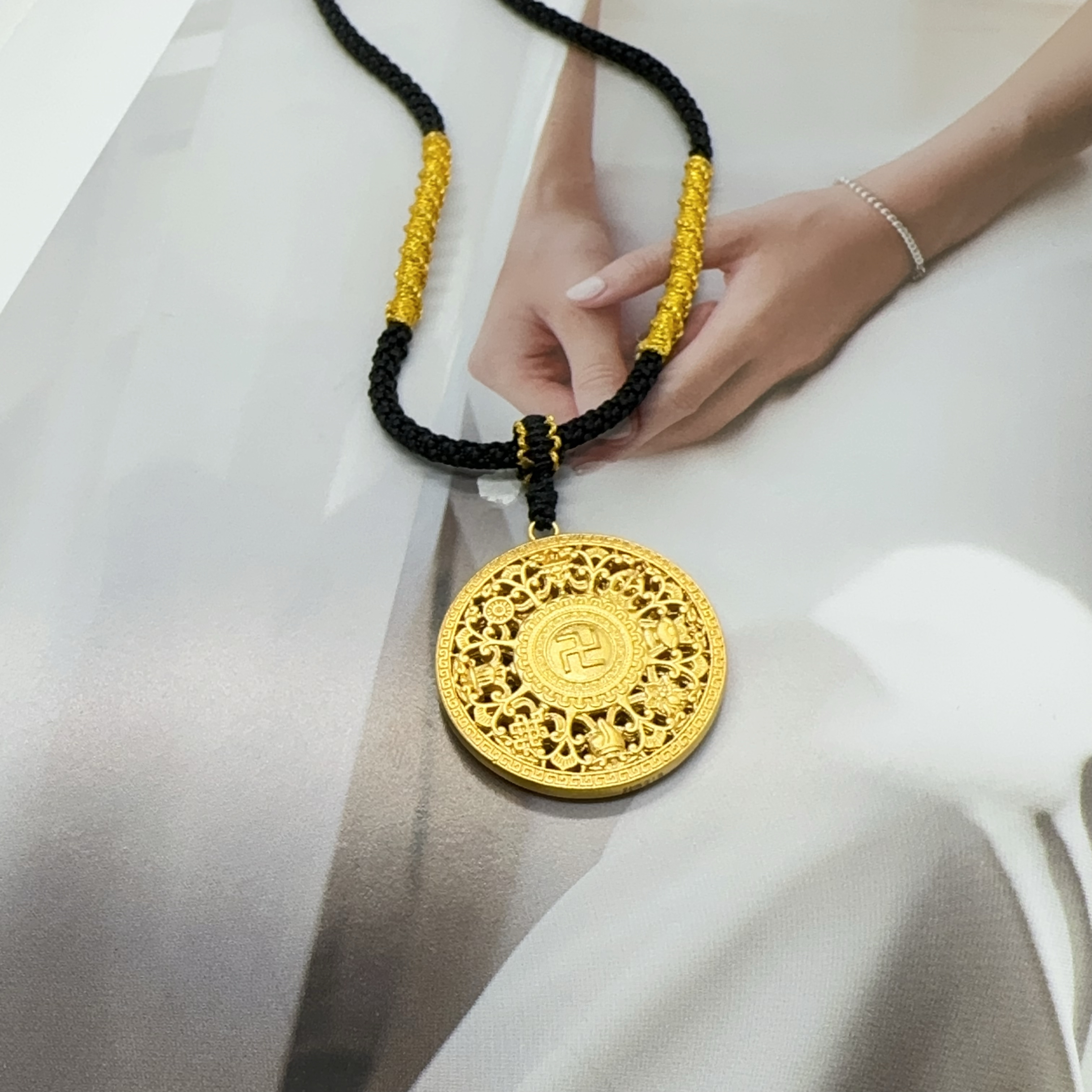 足金999大八宝罗盘吊坠时尚经典款