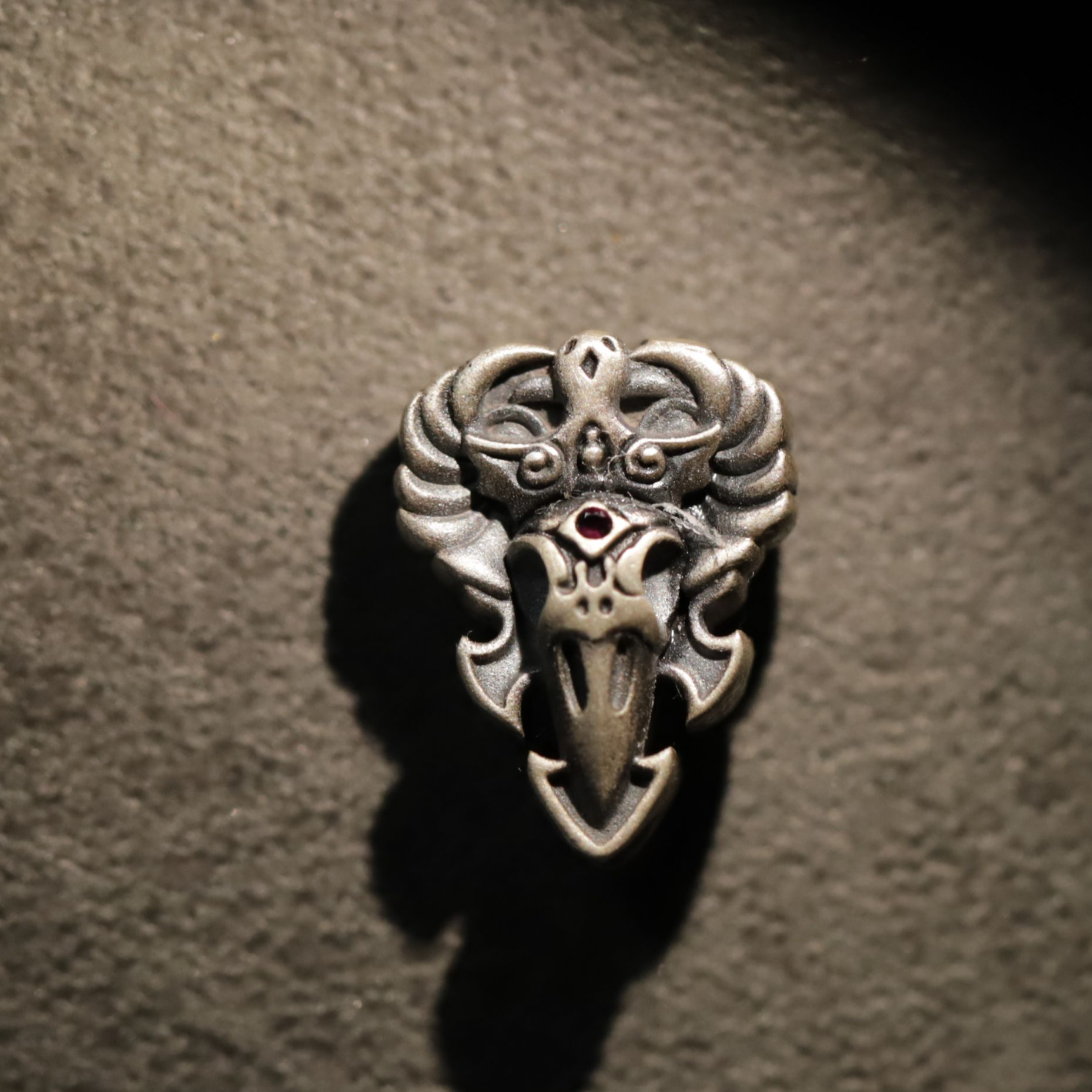 丝鹿西子 足银银制品 天使之翼足银999背云镶嵌复古万向做旧线束