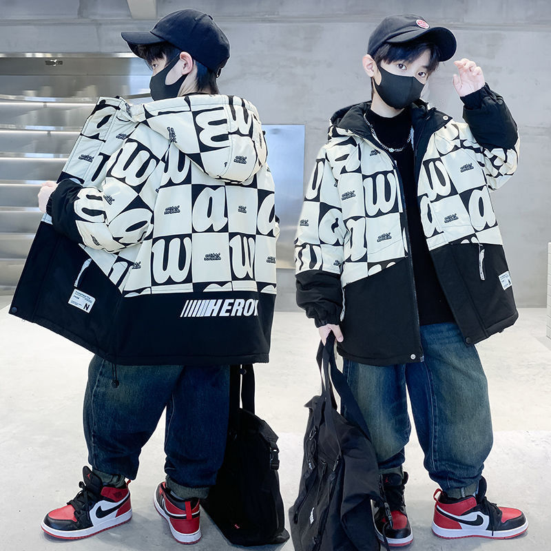 [冬季大促]儿童装男童外套秋冬季2023新款冲锋衣中大童男孩派克