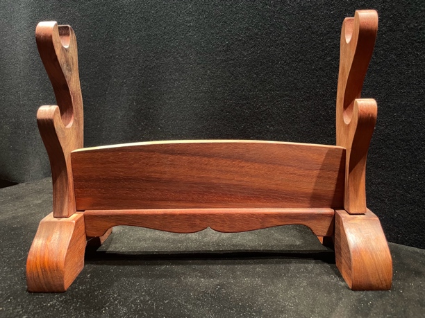 龙泉正武红木剑架款39厘米高29.5厘米