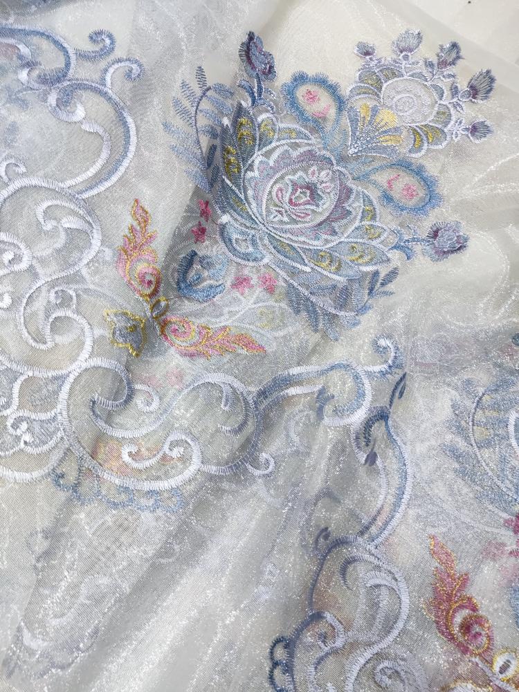 9046白色欧花纱帘宽6米高2.7挂钩款