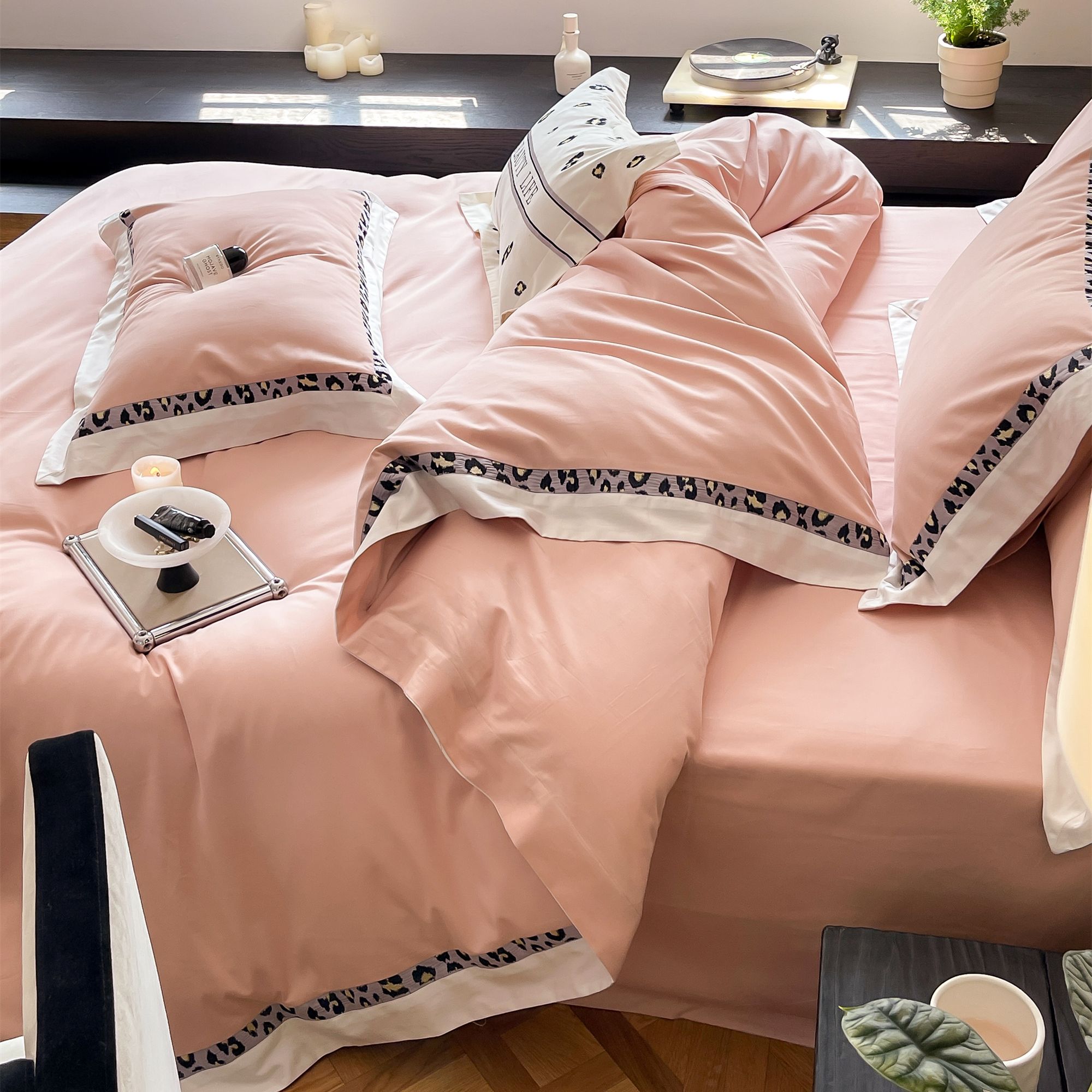 丽家平！时尚轻奢 全棉加厚磨毛40支热能四件套 纯色拼接豹纹床品