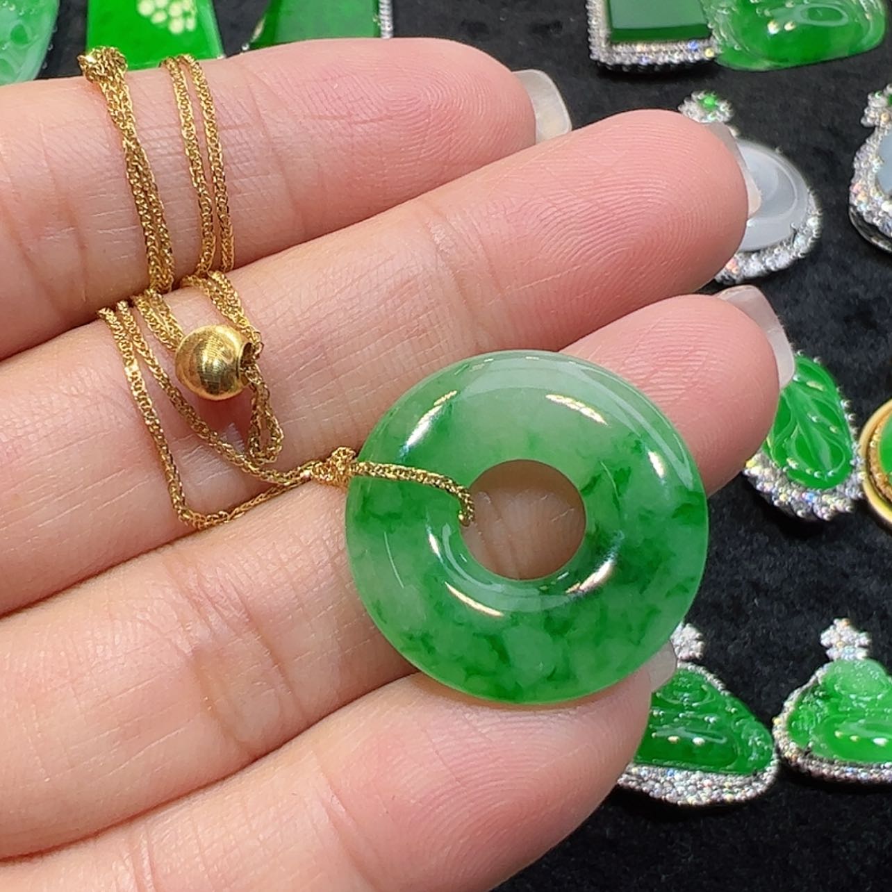 【闪购商品】翡翠颈饰18K金镶嵌