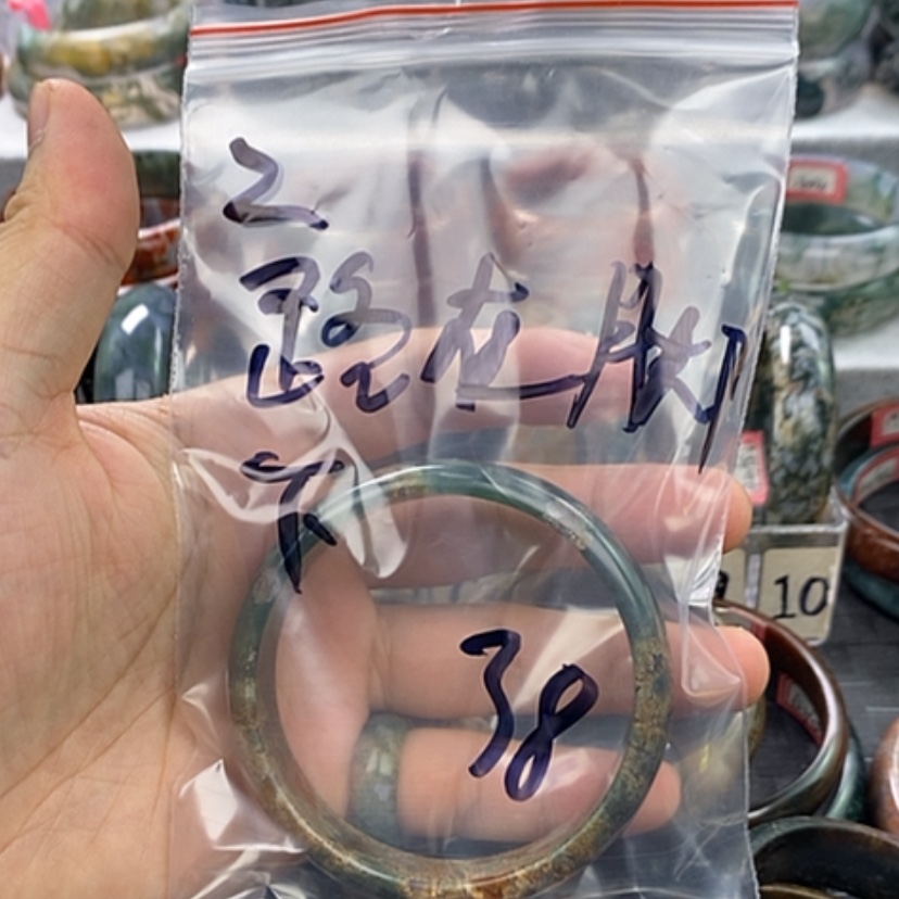 【闪购商品】玛瑙/玉髓手镯未镶嵌
