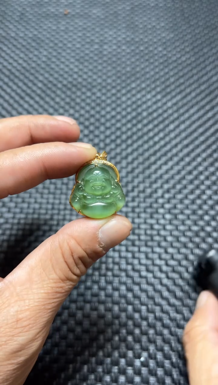 【闪购商品】和田玉吊坠18K金镶嵌佛公