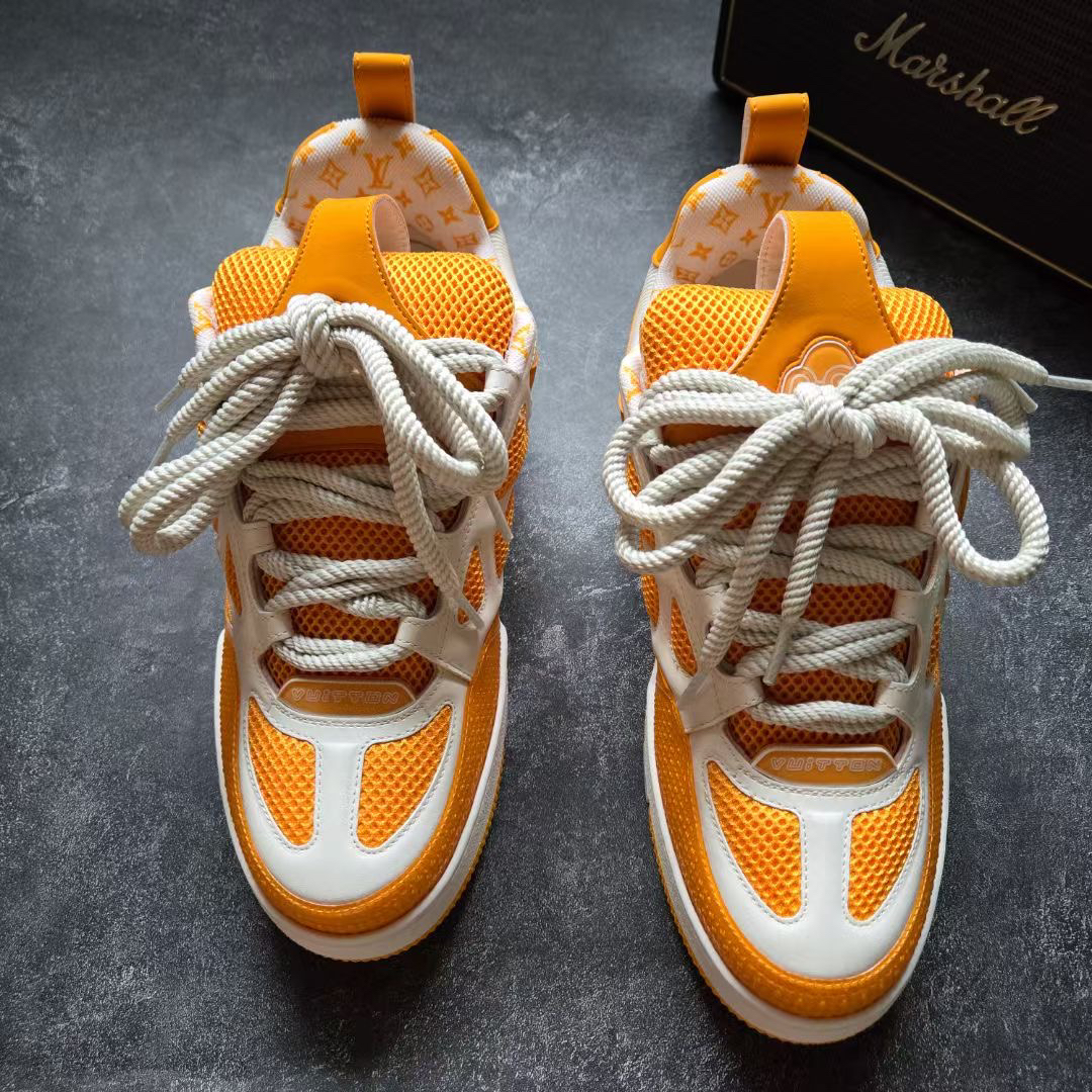 全新未使用 LouisVuitton/路易威登 8码 SKATE 白黄老花鞋