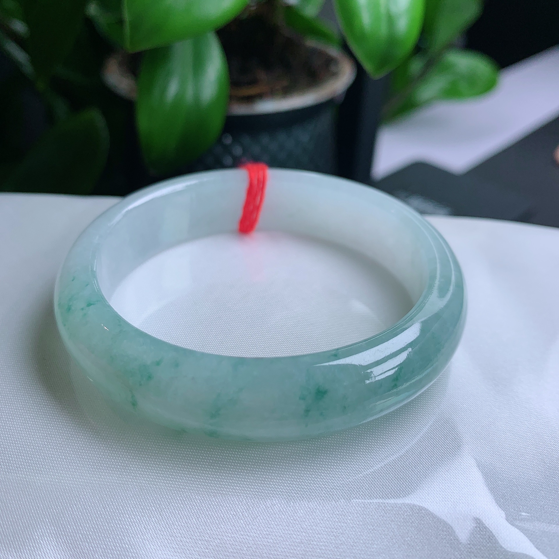 缅甸天然翡翠Ａ货贵妃54圈