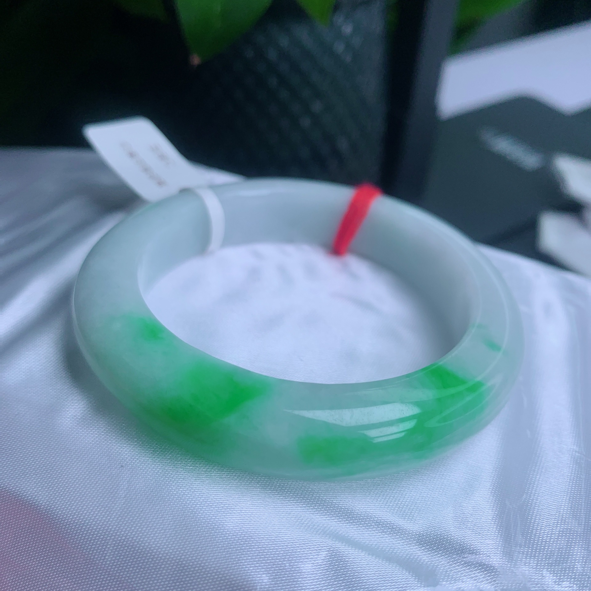 缅甸天然翡翠a货正圈54.6