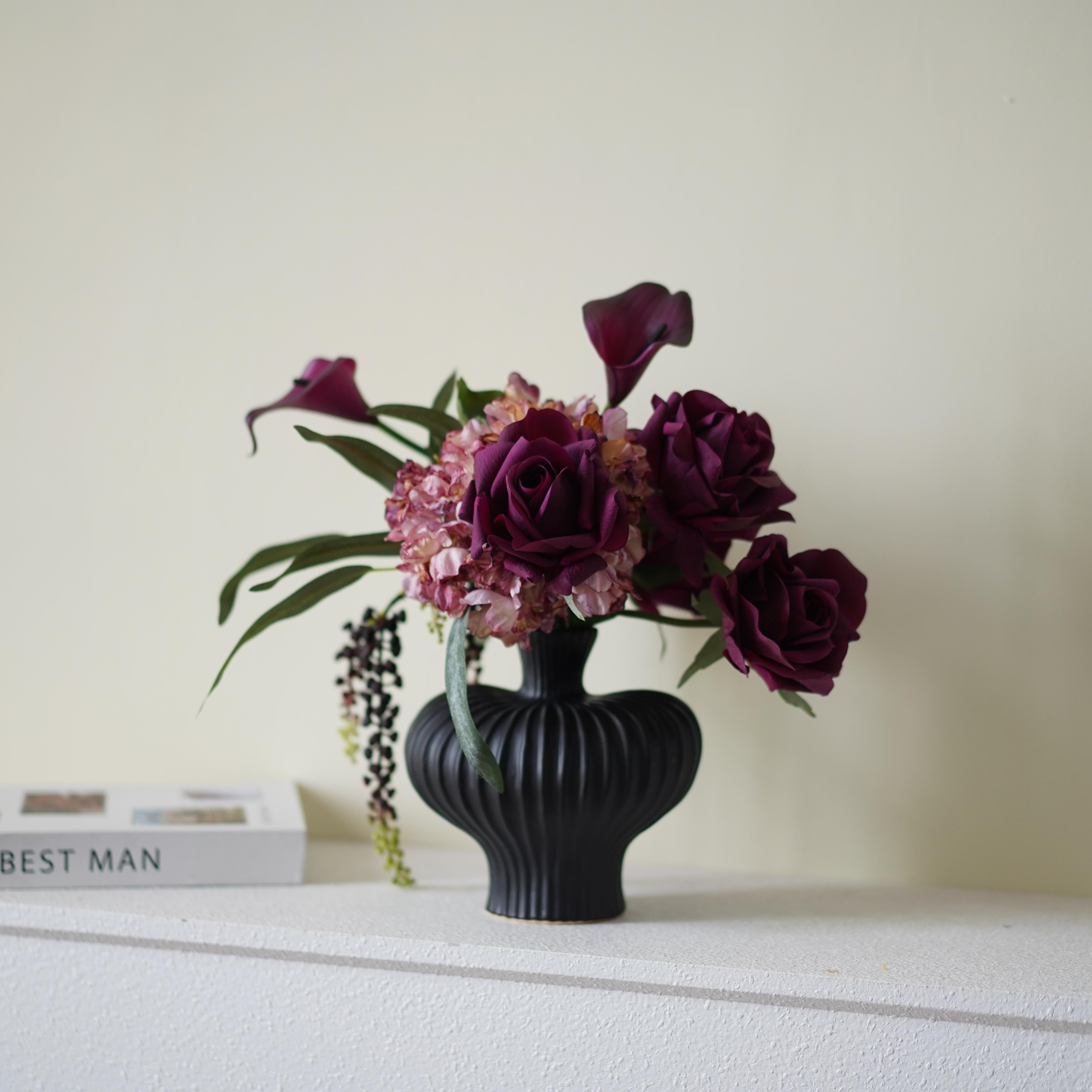 花屿星河|侘寂风仿真花束原创设计手感保湿玫瑰暗黑调餐桌花家居