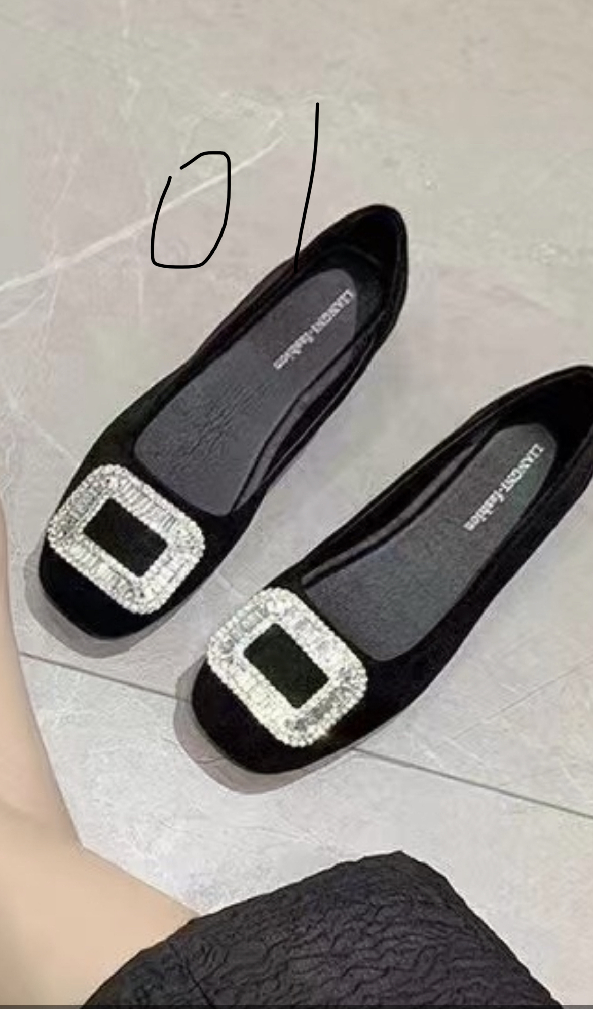 新款点钻时尚休闲鞋