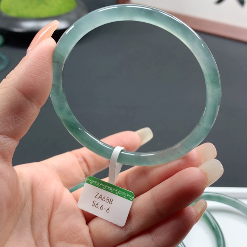 【闪购商品】翡翠手镯未镶嵌用****4