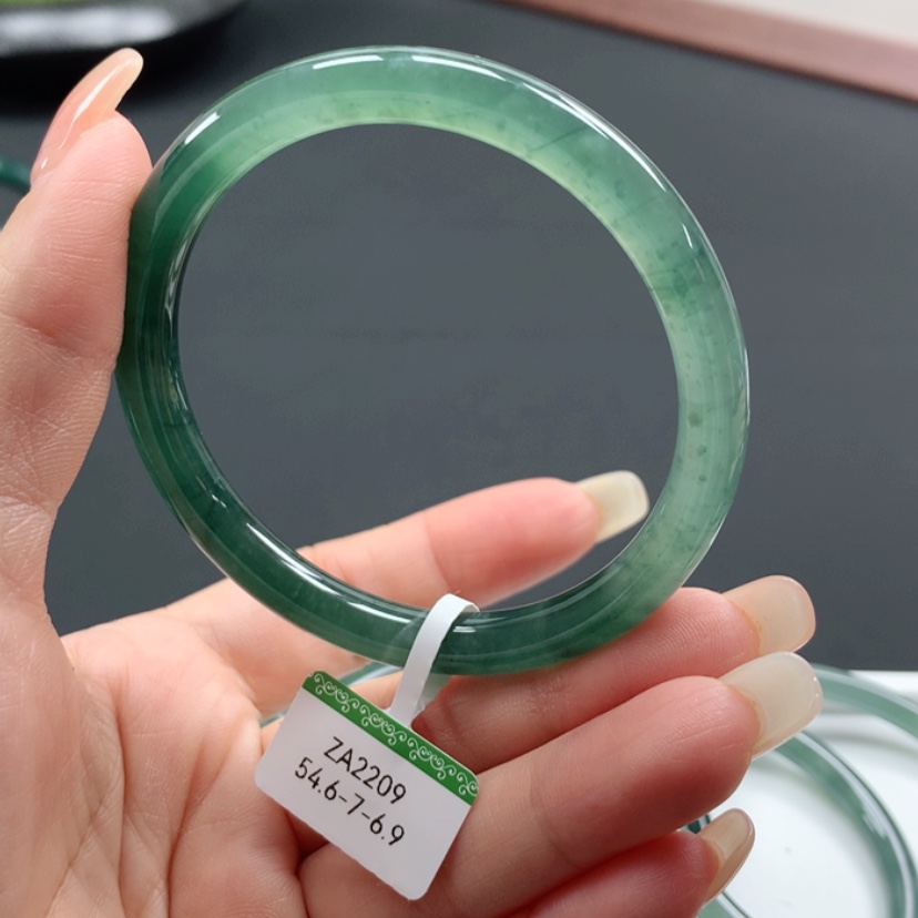 【闪购商品】翡翠手镯未镶嵌