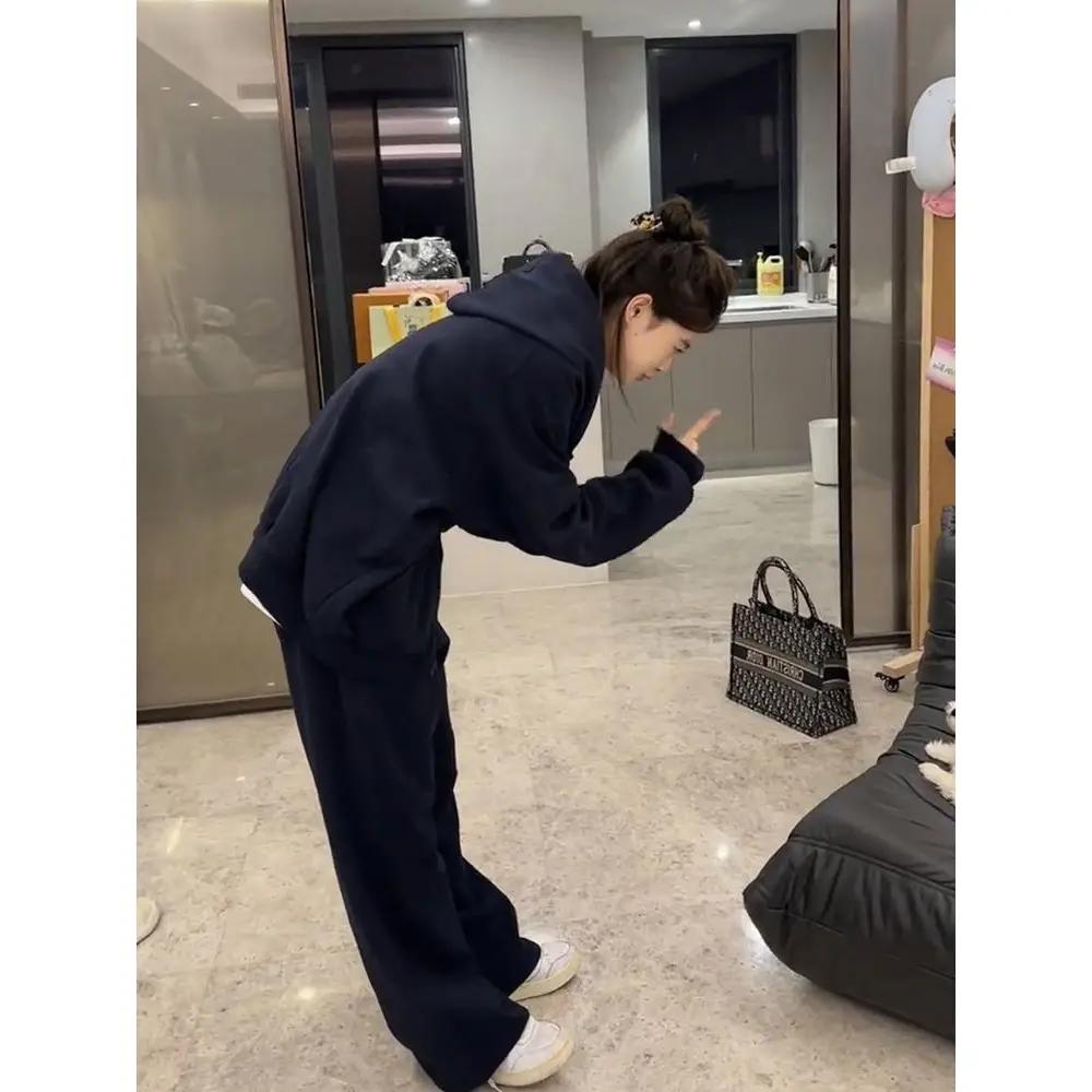 藏青色卫衣卫裤两件套时尚高级感穿搭一整套休闲运动服套装女秋装
