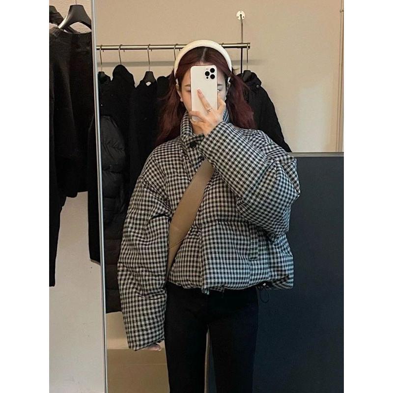 2023年新款冬季韩版千鸟格羽绒服女短款立领白鸭绒加厚面包服反季